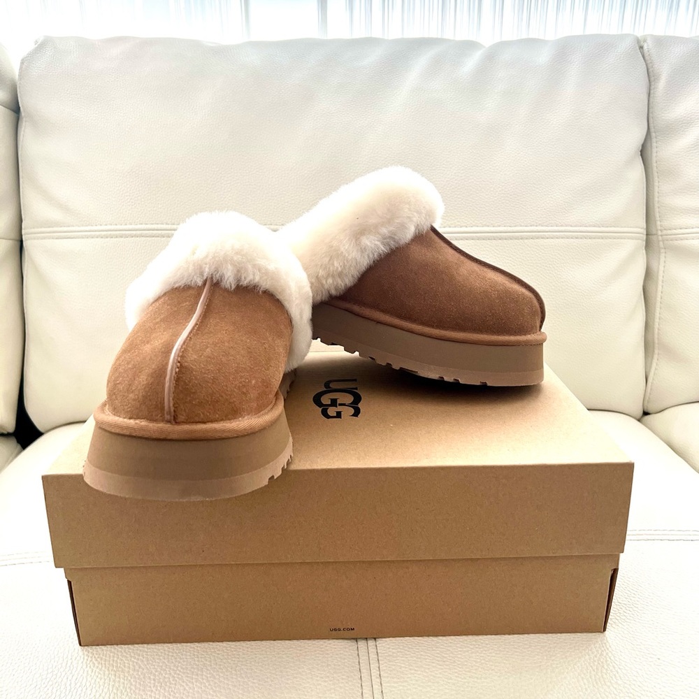 NWT UGG Disquette Slippers Chestnut - Women’s Slides Sheepskin Clog Mules - Picture 11 of 13